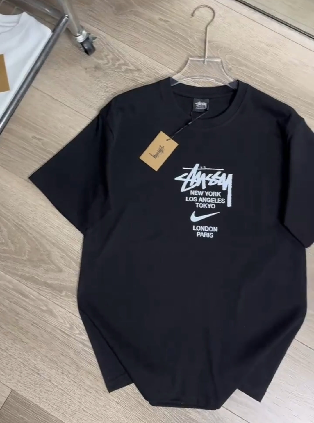 T-shirt Nike